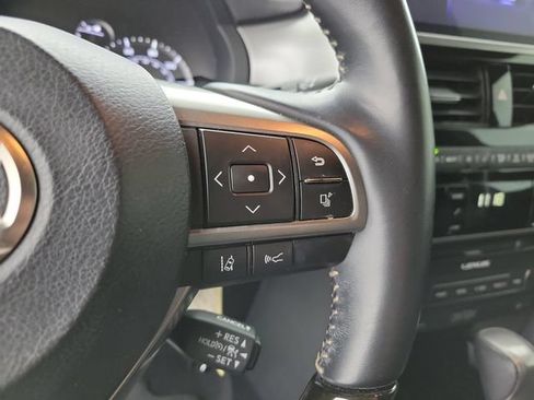 Used 2022 Lexus GX 460 Luxury w/ Accessory Package AWD/4WD image 23