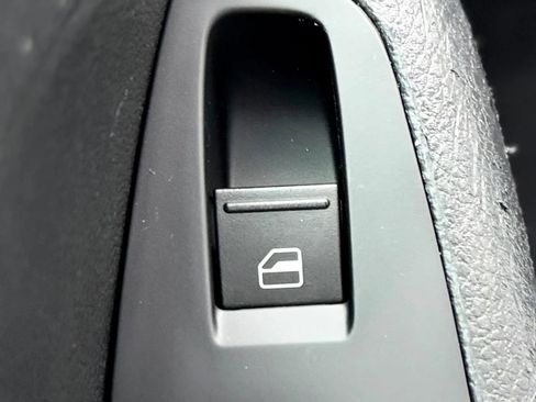 Used 2016 Volkswagen Jetta S FWD image 27