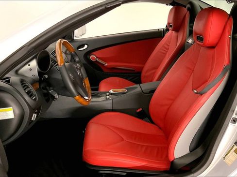 Used 2010 Mercedes-Benz SLK 350 image 13