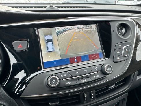 Certified 2019 Buick Envision Premium w/ Driver Confidence Package image 15