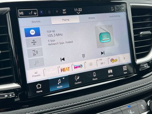 New 2026 Chrysler Pacifica Select w/ S Appearance Package image 21