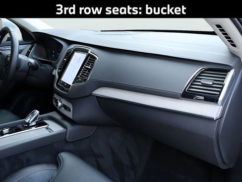 Used 2025 Volvo XC90 B6 Ultra w/ Protection Package Premier image 12