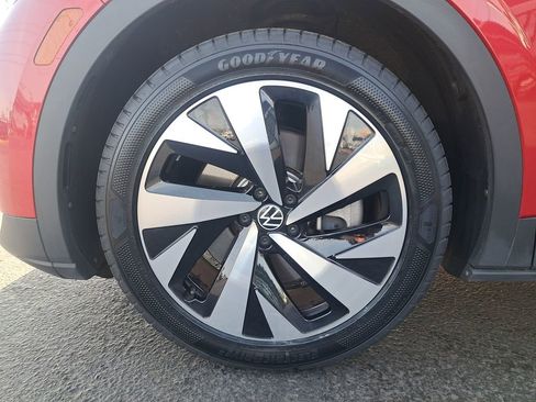 Used 2022 Volkswagen ID.4 Pro S RWD image 29