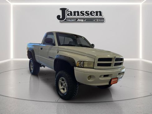 Used 2001 Dodge Ram 1500 Truck 4x4 Regular Cab image 4
