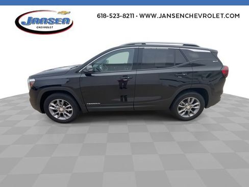 Used 2024 GMC Terrain SLT image 5