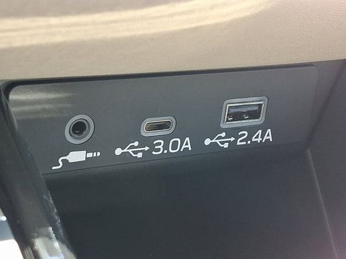 Certified 2025 Subaru Legacy Limited w/ Popular Package #2 image 25