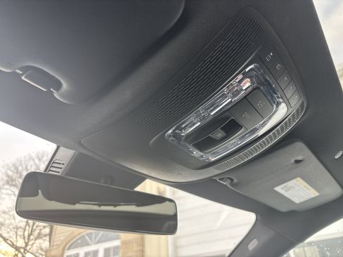 Used 2022 Mercedes-Benz A 220 4MATIC image 23