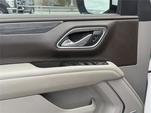Used 2021 GMC Yukon SLT w/ SLT Luxury Plus Package RWD image 12