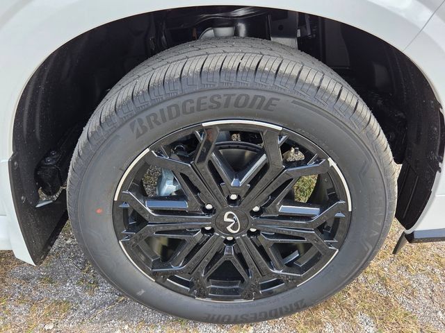 New 2026 INFINITI QX80 4WD w/ Sport Exterior Package image 10