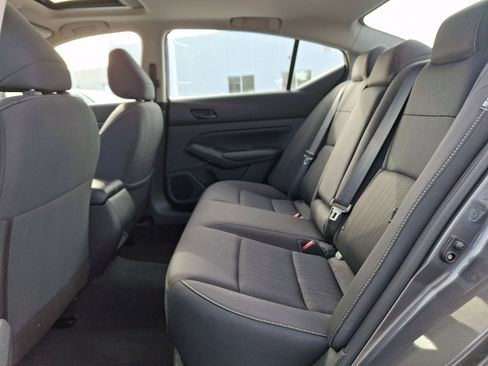 Certified 2024 Nissan Altima 2.5 SV w/ SV Premium Package image 10