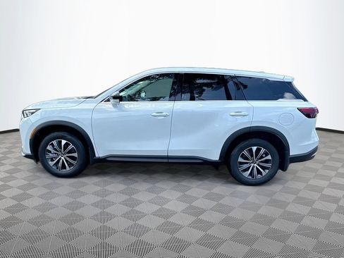 Used 2027 INFINITI QX60 Pure w/ Cargo Package FWD image 9