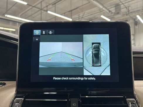 Used 2021 Lincoln Navigator L Reserve w/ Luxury Package image 21