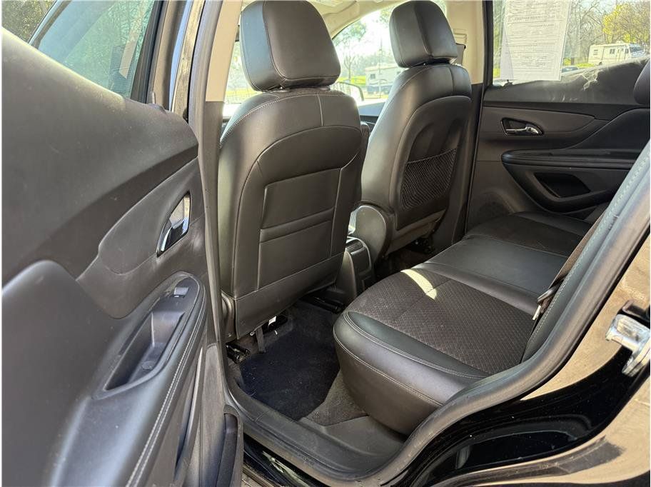 Used 2019 Buick Encore Preferred w/ Safety Package AWD/4WD image 13