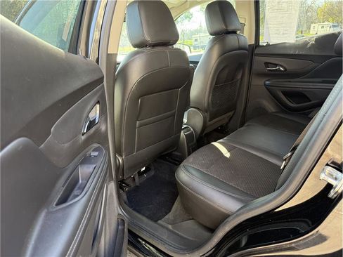 Used 2019 Buick Encore Preferred w/ Safety Package image 13