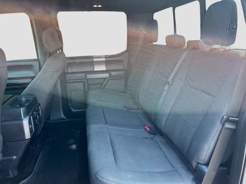 Used 2016 Ford F150 XLT w/ Equipment Group 302A Luxury AWD/4WD image 15
