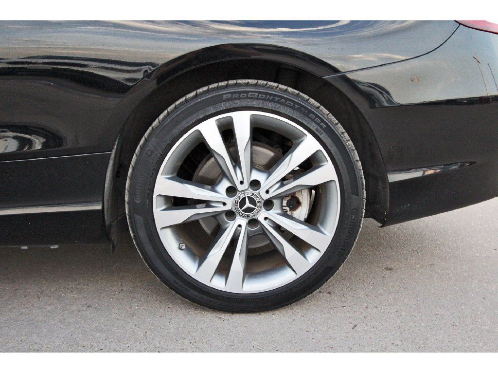 Used 2019 Mercedes-Benz C 300 Coupe image 33