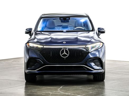 Used 2023 Mercedes-Benz EQS 450+ 4MATIC SUV image 4