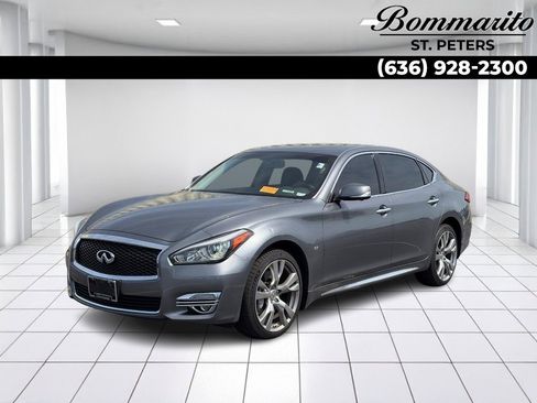 Used 2017 INFINITI Q70 L 3.7 AWD/4WD image 1