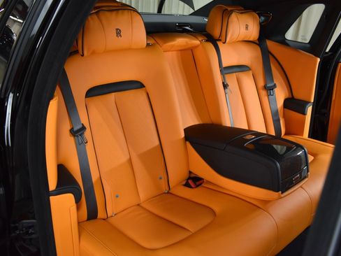 New 2027 Rolls-Royce Ghost Black Badge AWD/4WD image 37