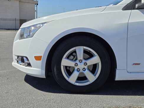 Used 2014 Chevrolet Cruze LT w/ All-Star Edition image 6