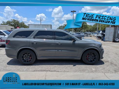 Used 2022 Dodge Durango R/T w/ Tow 'N Go Package AWD/4WD image 3