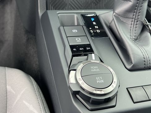 New 2025 Toyota Tacoma SR5 image 23