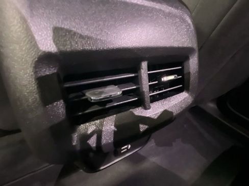Certified 2024 Chevrolet Equinox LT AWD/4WD image 21