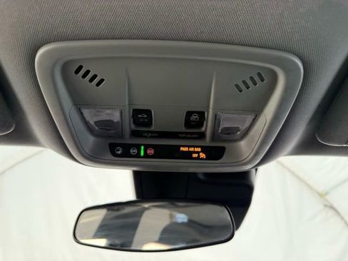 Used 2024 Chevrolet Malibu LT image 37