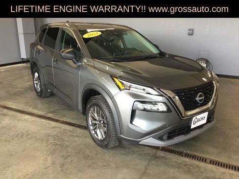 Used 2023 Nissan Rogue S AWD/4WD image 2