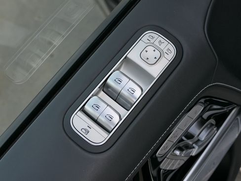 Used 2024 Mercedes-Benz G 63 AMG G 63 AMG image 15