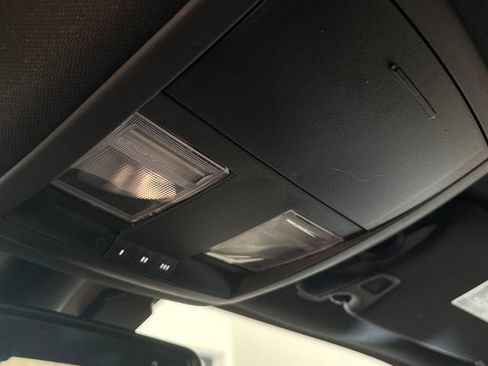 Used 2022 Dodge Challenger GT w/ Blacktop Package image 22