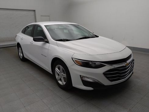 Used 2020 Chevrolet Malibu LS FWD image 13
