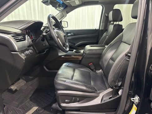 Used 2019 Chevrolet Tahoe LT image 9