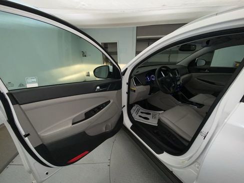 Used 2017 Hyundai Tucson Eco image 11