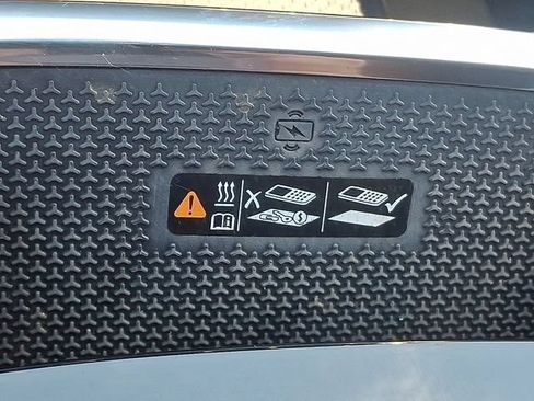 Used 2025 Chevrolet Equinox LT w/ Convenience Package II AWD/4WD image 14