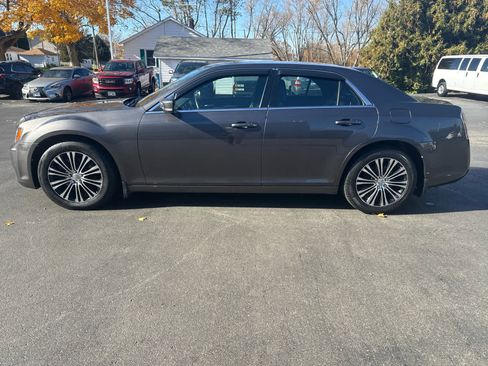 Used 2013 Chrysler 300 S w/ Luxury Group image 6