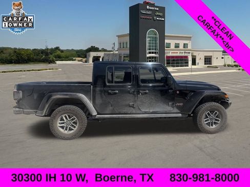 Used 2026 Jeep Gladiator Mojave AWD/4WD image 2