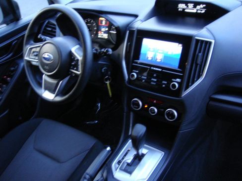 Used 2021 Subaru Crosstrek 2.0i image 15