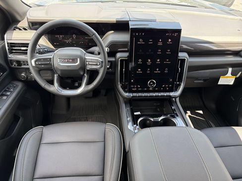 New 2026 GMC Yukon Elevation w/ LPO, Floor Liner Package RWD image 2