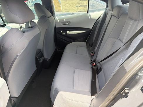 Used 2026 Toyota Corolla SE FWD image 3