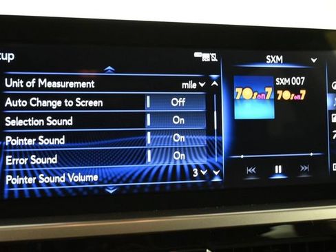 Used 2023 Lexus GX 460 Premium w/ Accessory Package AWD/4WD image 21
