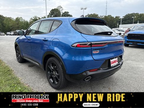 New 2024 Dodge Hornet R/T Plus w/ Tech Pack Plus w/o Parking image 5