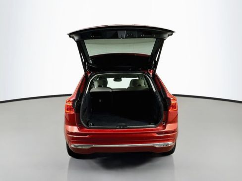 Used 2022 Volvo XC60 B5 Inscription w/ Advanced Package AWD/4WD image 37