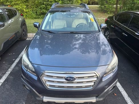 Used 2016 Subaru Outback 2.5i Limited AWD/4WD image 7