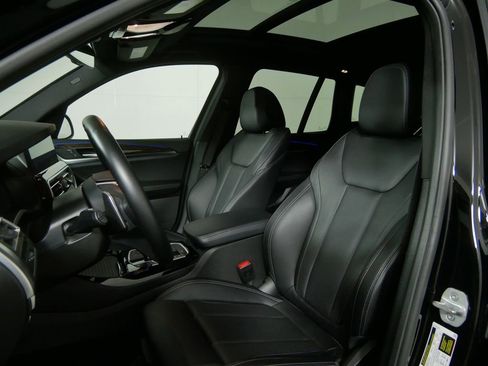 Used 2024 BMW X3 xDrive30i image 12