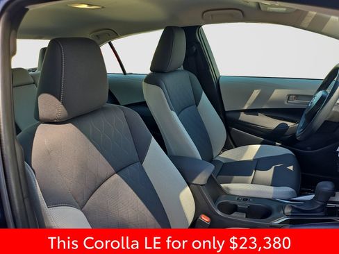 Used 2025 Toyota Corolla LE FWD image 18