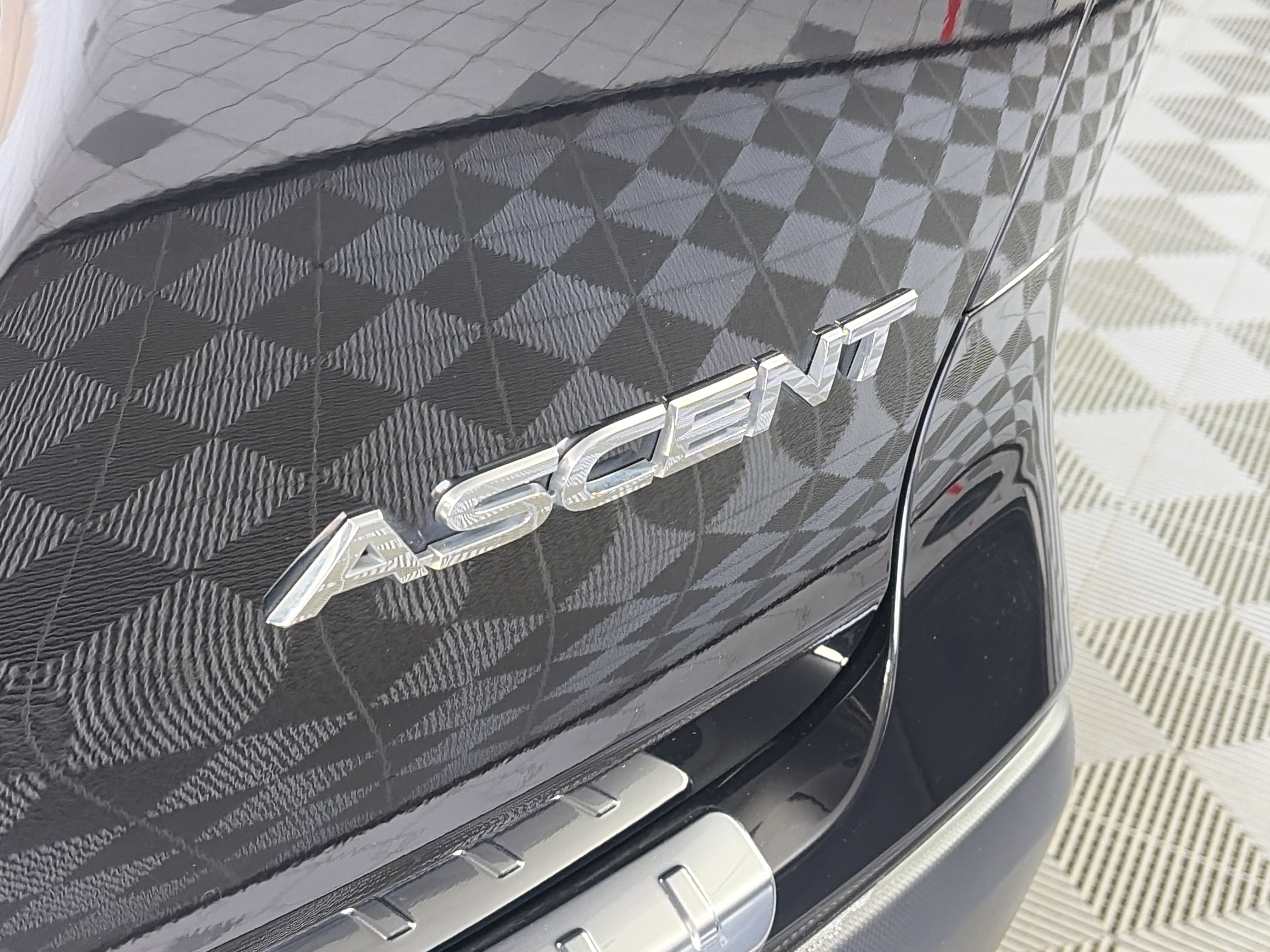 Used 2019 Subaru Ascent Premium AWD/4WD image 16
