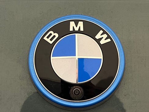 Used 2025 BMW i4 xDrive40i w/ M Sport Package image 36