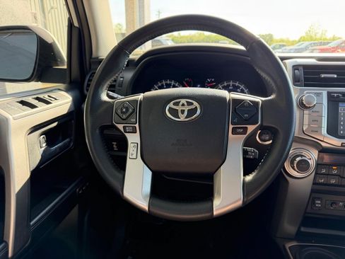 Used 2018 Toyota 4Runner Limited AWD/4WD image 12