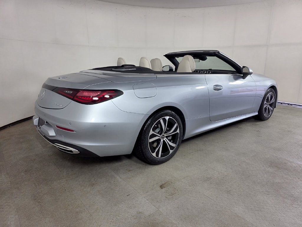New 2027 Mercedes-Benz CLE 300 4MATIC Cabriolet image 4